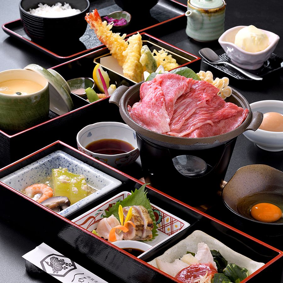 飛騨牛すき煮会席「末広」